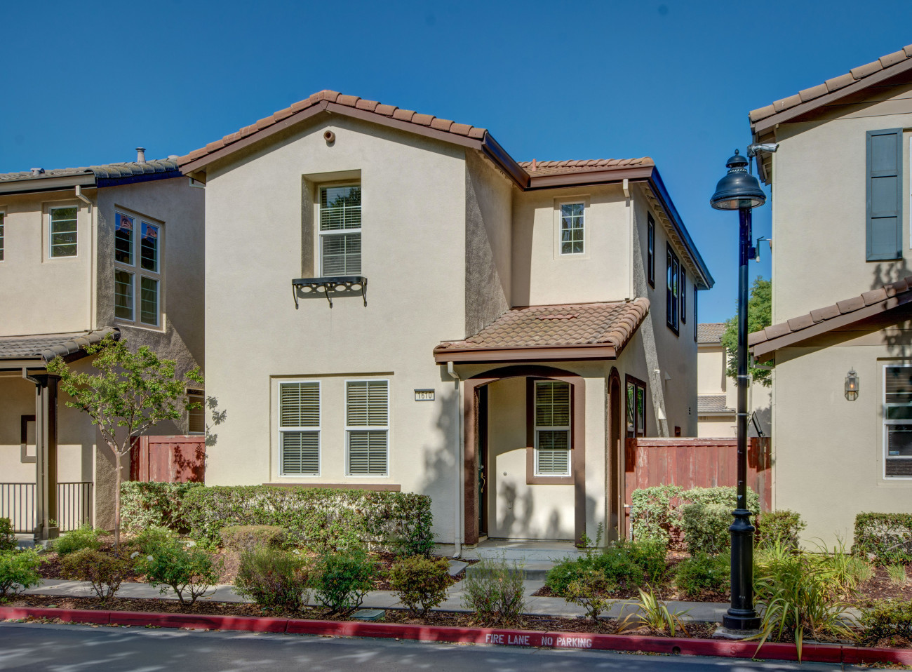 1610 Chamberlain-03.jpg